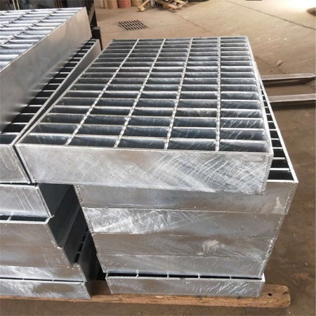 鍍鋅鋼格板該如何保養(yǎng)呢？